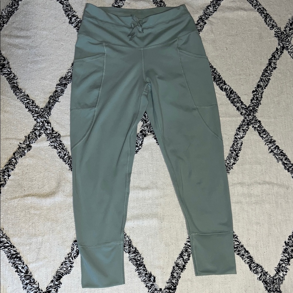 Apana Women’s Size M Joggers
